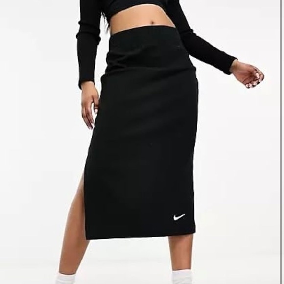 Nike Chill Knit Slim Ribbed Midi Skirt - Picture 3 of 10